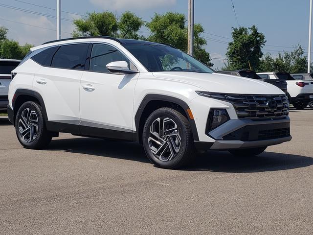 new 2025 Hyundai TUCSON Hybrid car, priced at $44,125