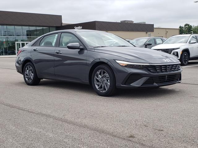 new 2025 Hyundai ELANTRA HEV car, priced at $27,235