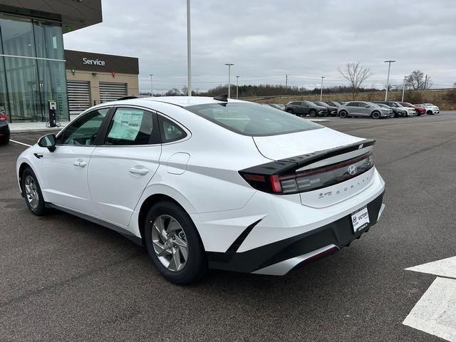 new 2025 Hyundai Sonata car, priced at $28,805