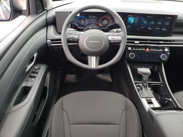 new 2025 Hyundai Tucson car, priced at $42,950