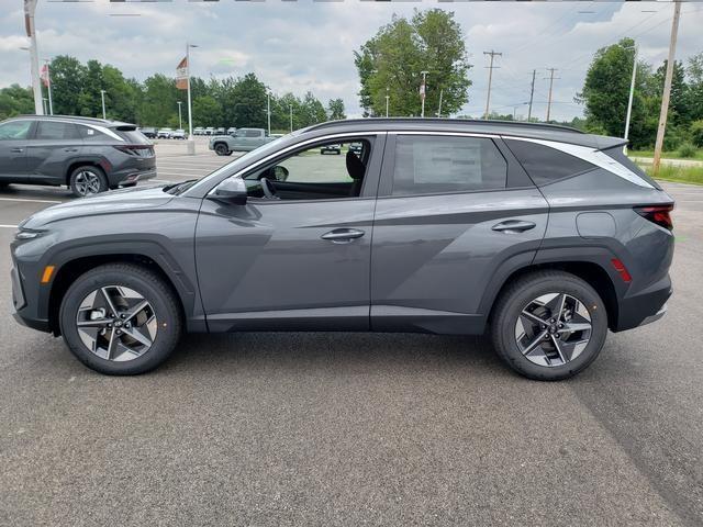 new 2025 Hyundai Tucson car, priced at $42,950