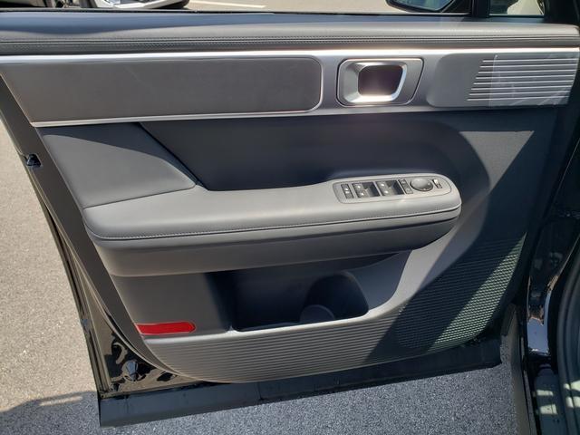 new 2025 Hyundai Santa Fe car, priced at $40,969