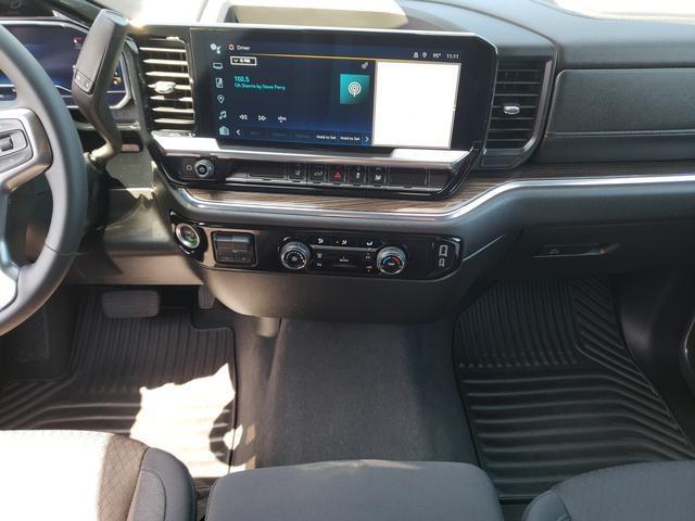 used 2024 Chevrolet Silverado 2500 car, priced at $50,445