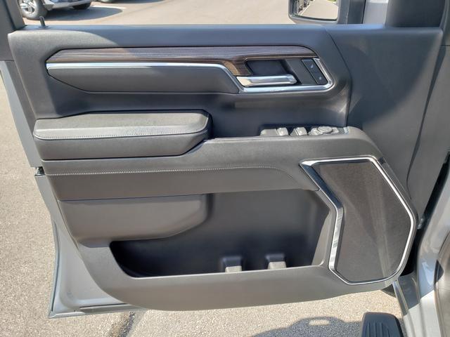 used 2024 Chevrolet Silverado 2500 car, priced at $50,445