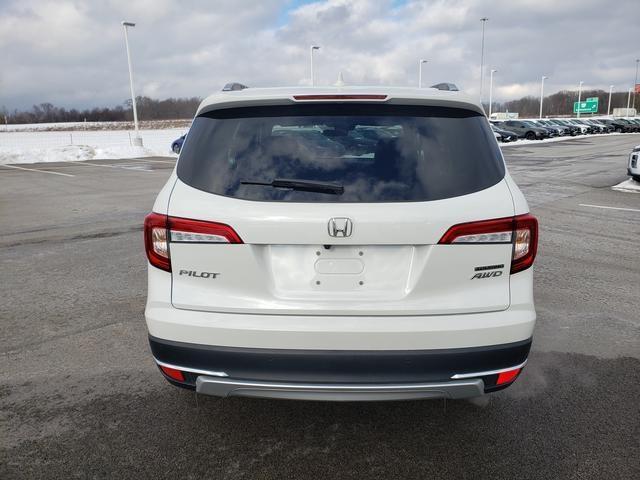 used 2022 Honda Pilot car, priced at $38,999