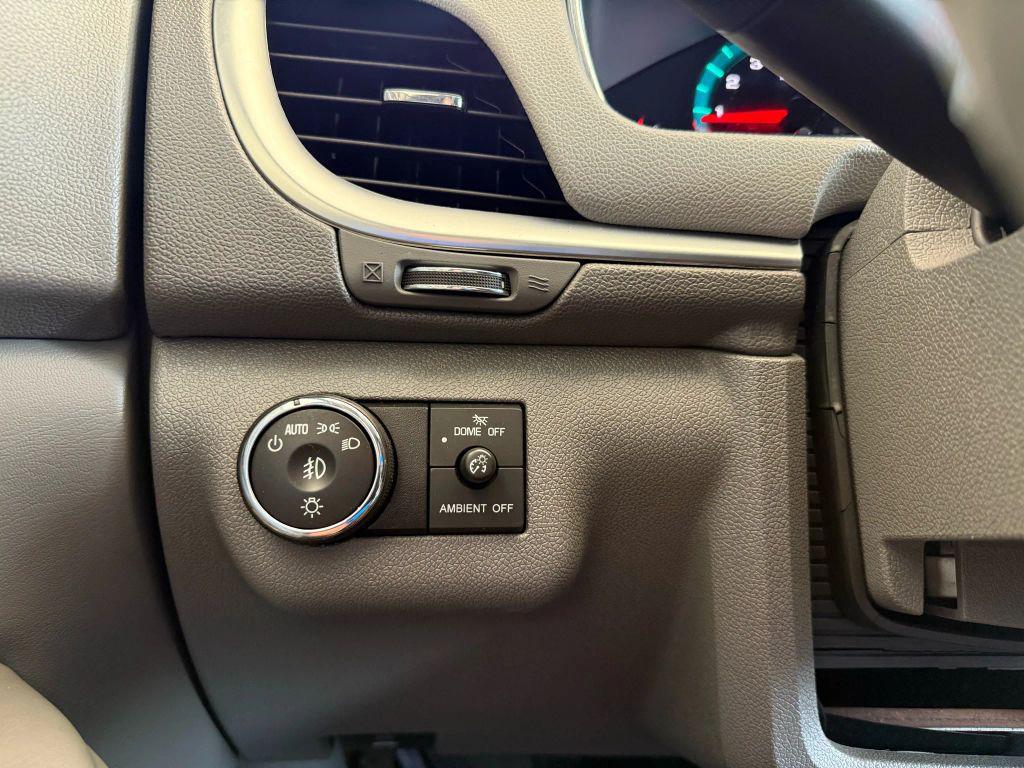 used 2014 Chevrolet Traverse car, priced at $6,275