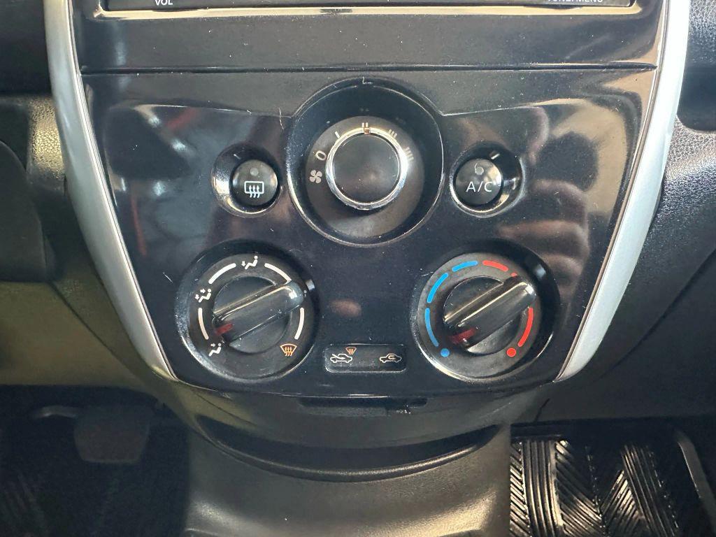 used 2015 Nissan Versa Note car, priced at $5,975