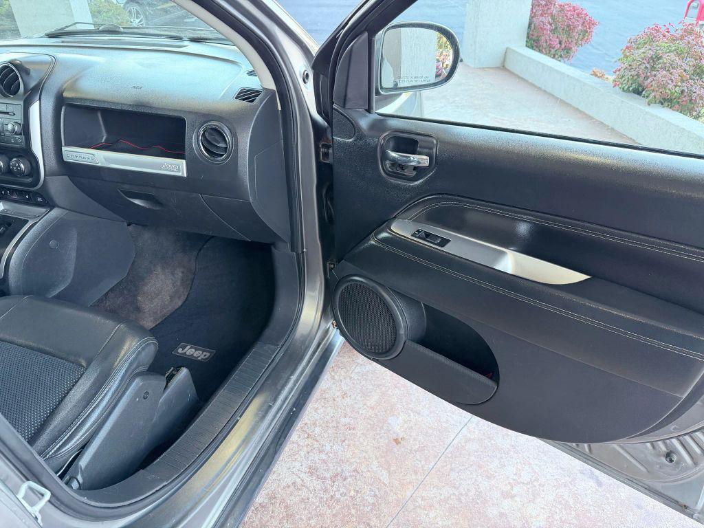 used 2014 Jeep Compass car, priced at $5,895