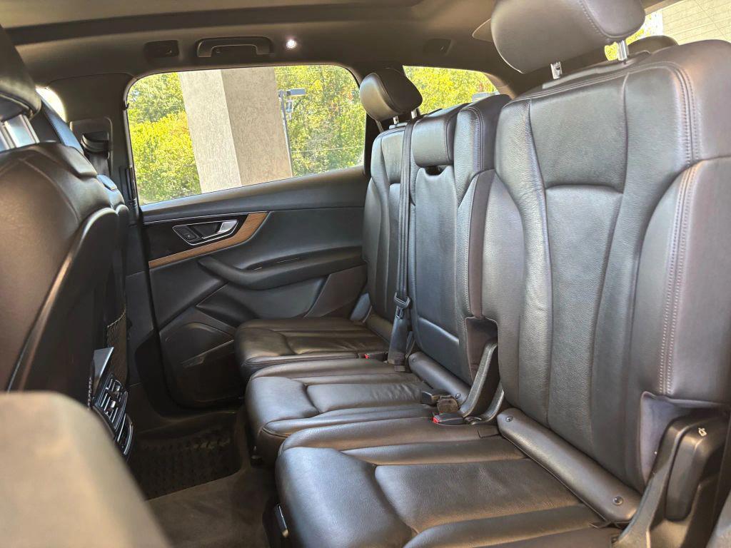 used 2017 Audi Q7 car, priced at $17,645