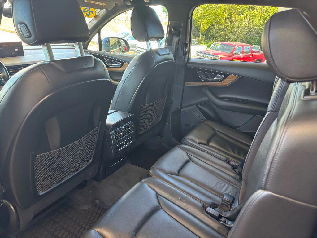 used 2017 Audi Q7 car, priced at $17,645
