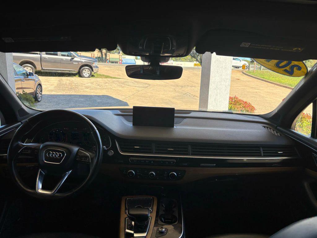 used 2017 Audi Q7 car, priced at $17,645