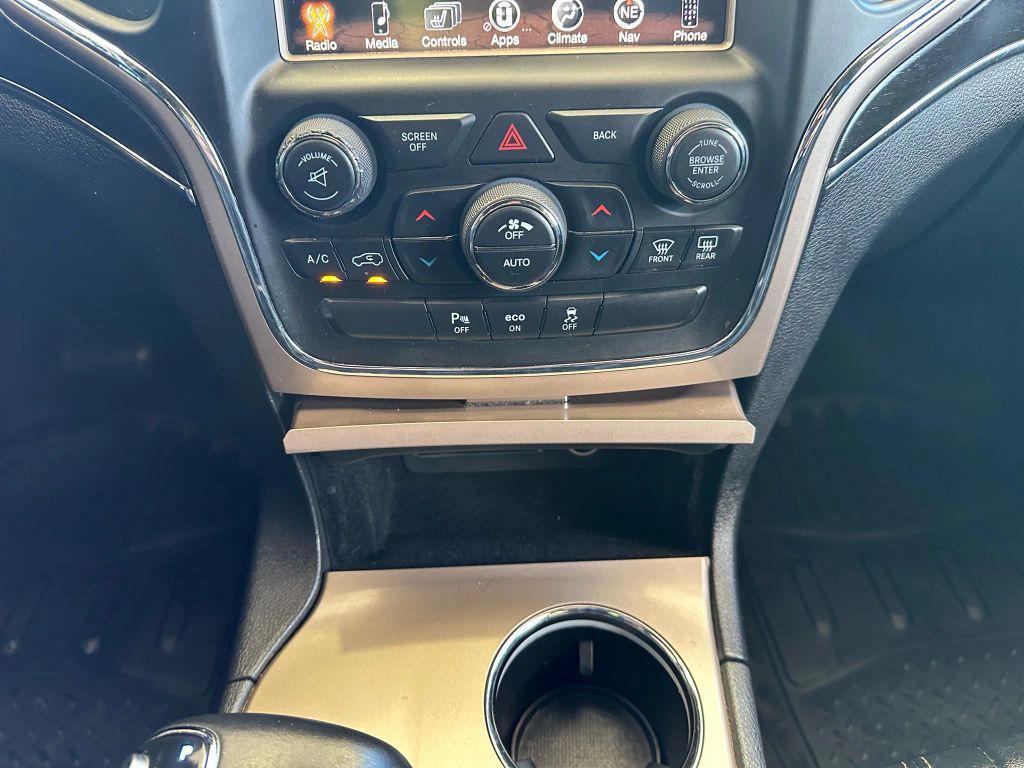 used 2015 Jeep Grand Cherokee car, priced at $11,745