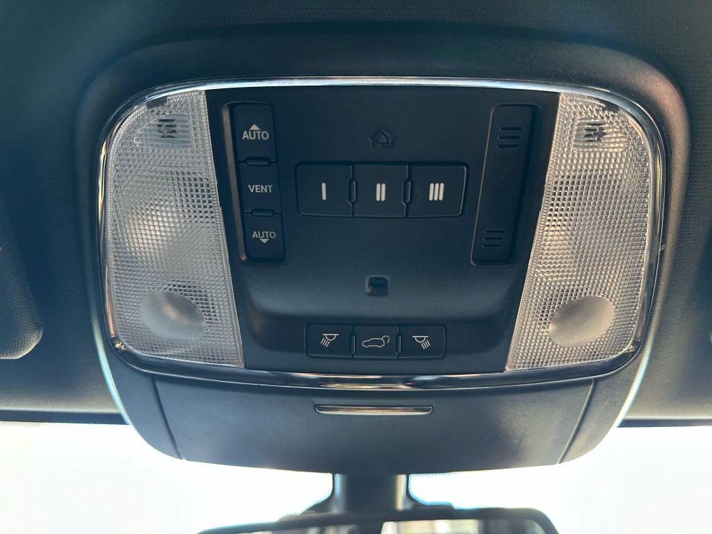 used 2015 Jeep Grand Cherokee car, priced at $11,745