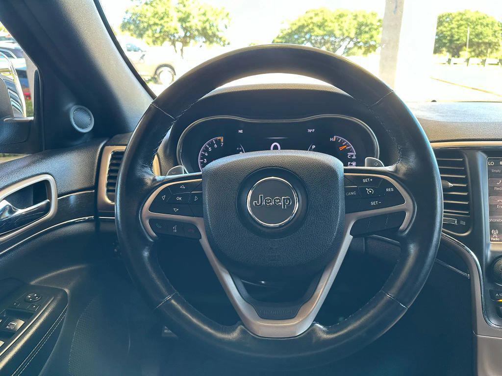 used 2015 Jeep Grand Cherokee car, priced at $11,745