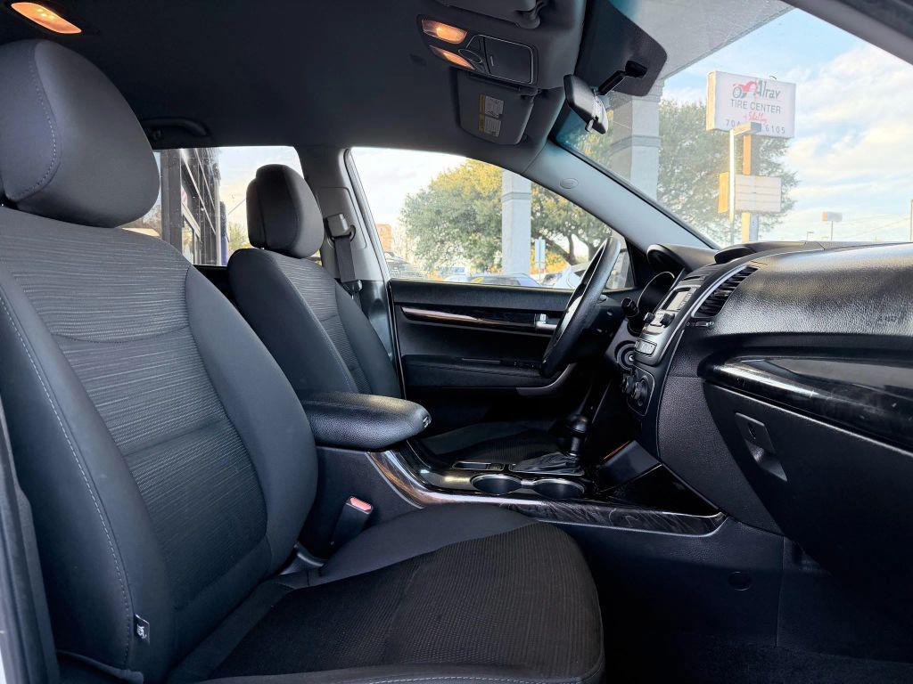 used 2015 Kia Sorento car, priced at $6,695