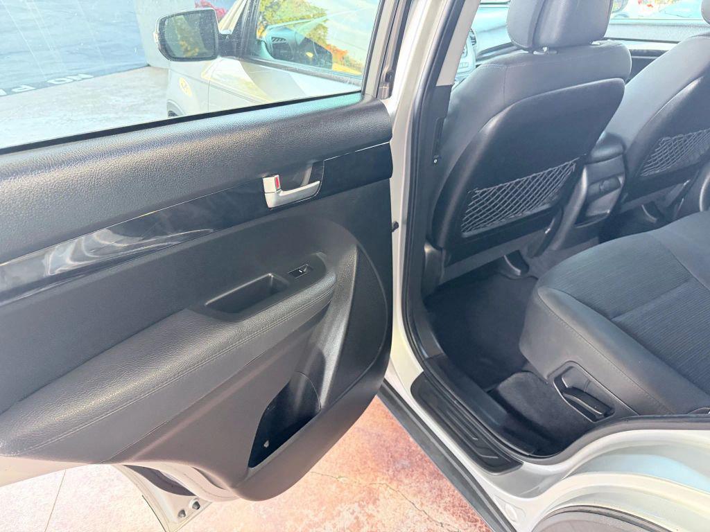 used 2015 Kia Sorento car, priced at $6,695