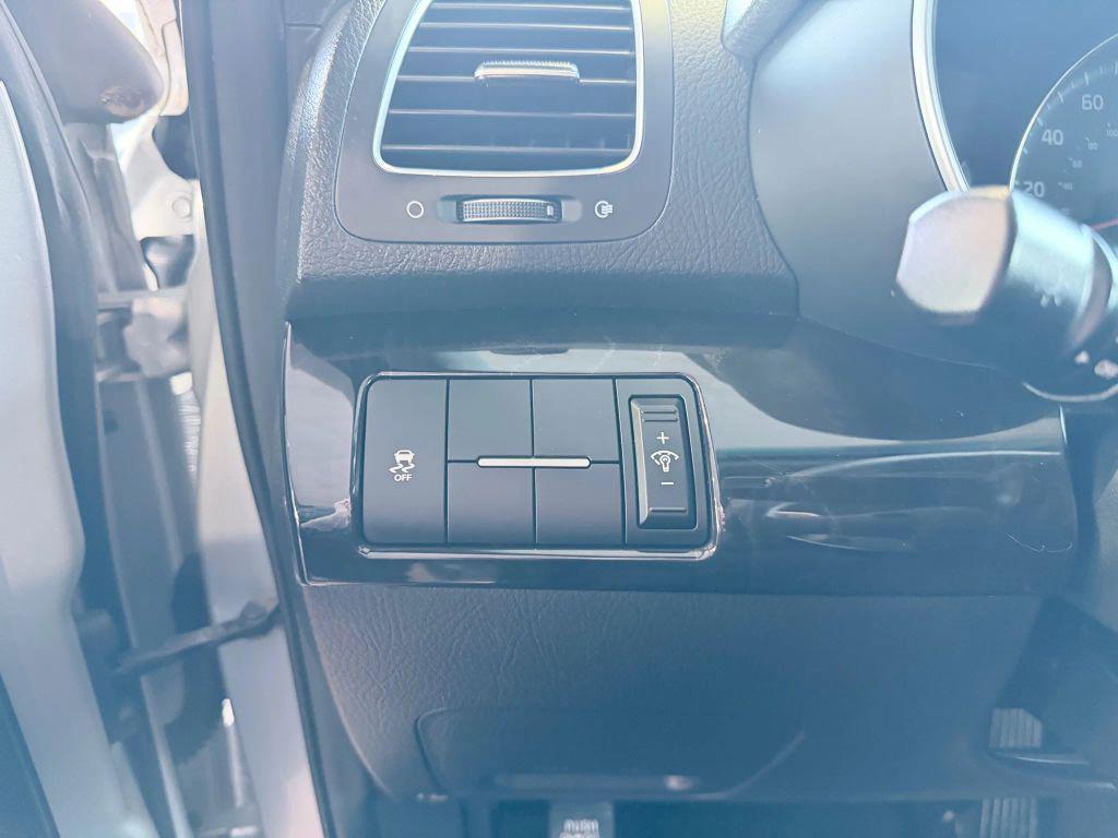 used 2015 Kia Sorento car, priced at $6,695