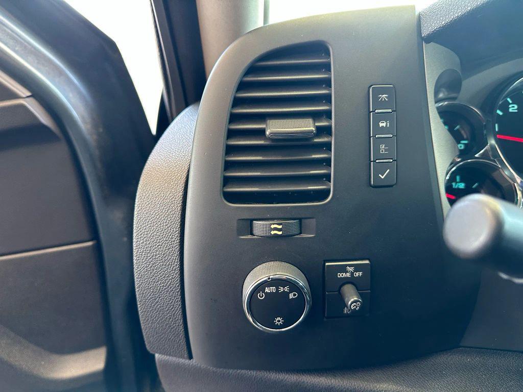 used 2013 GMC Sierra 1500 car, priced at $11,975