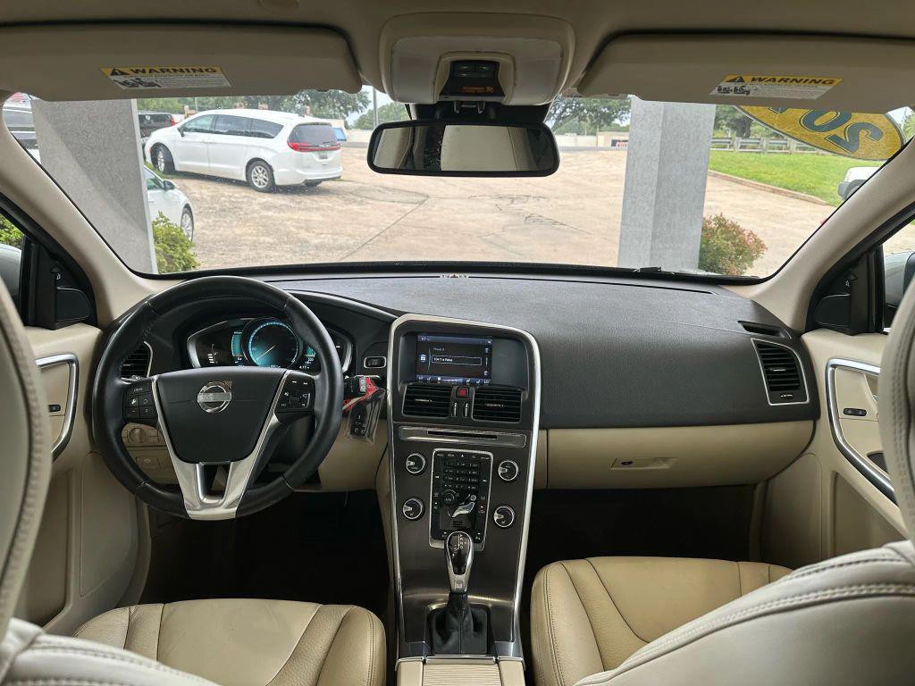 used 2014 Volvo XC60 car, priced at $8,475