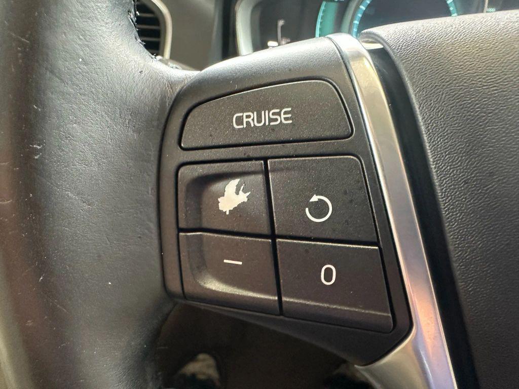 used 2014 Volvo XC60 car, priced at $8,475