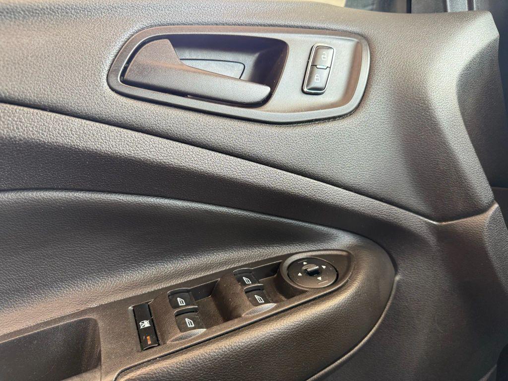 used 2014 Ford Escape car, priced at $5,675