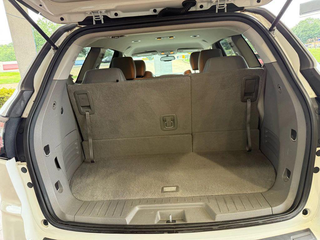 used 2017 Chevrolet Traverse car, priced at $7,675