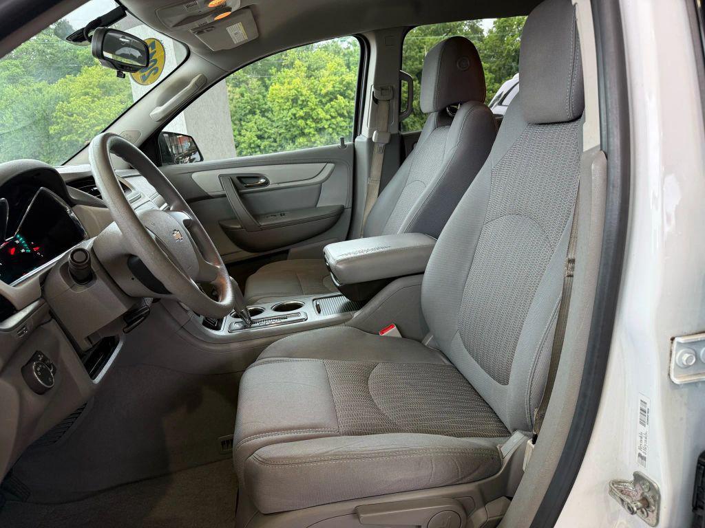 used 2017 Chevrolet Traverse car, priced at $7,675