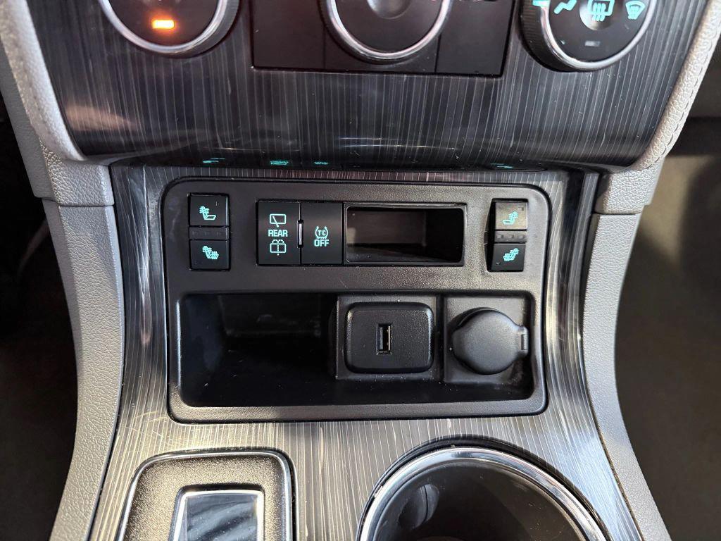 used 2017 Chevrolet Traverse car, priced at $7,895