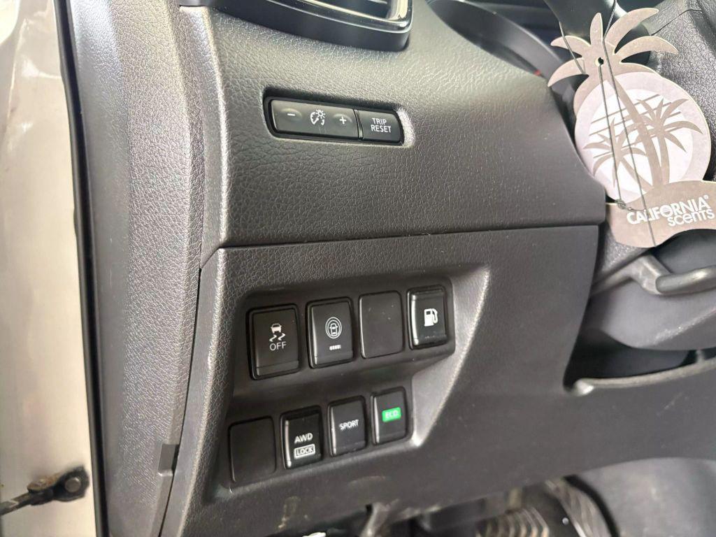 used 2020 Nissan Rogue car, priced at $7,875