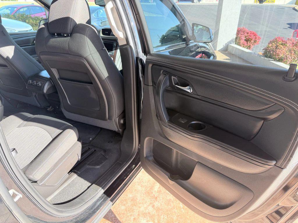 used 2017 Chevrolet Traverse car, priced at $8,895
