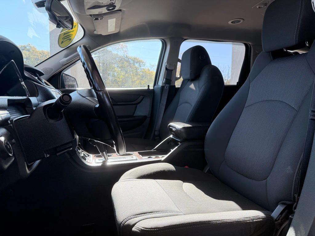 used 2017 Chevrolet Traverse car, priced at $8,895