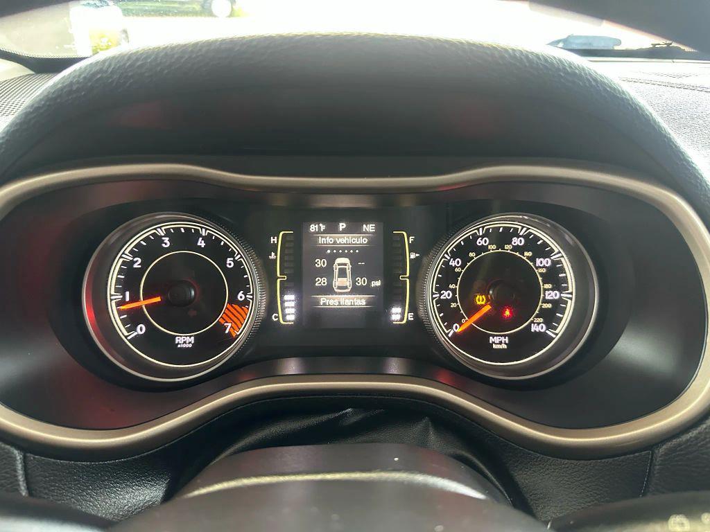 used 2014 Jeep Cherokee car, priced at $5,945