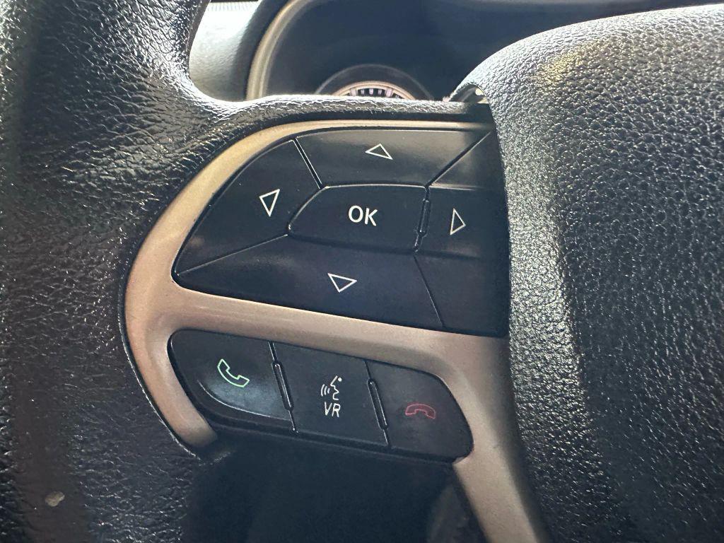 used 2014 Jeep Cherokee car, priced at $5,945