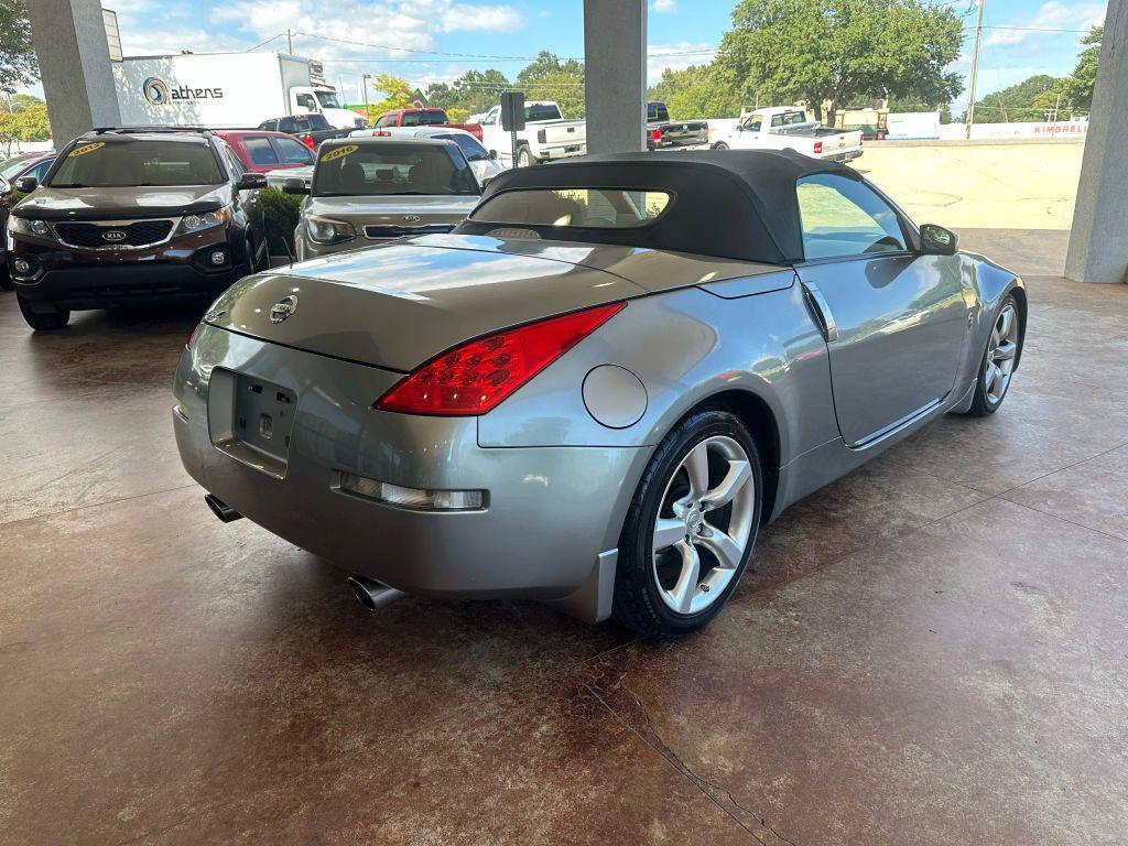 used 2006 Nissan 350Z car, priced at $11,475