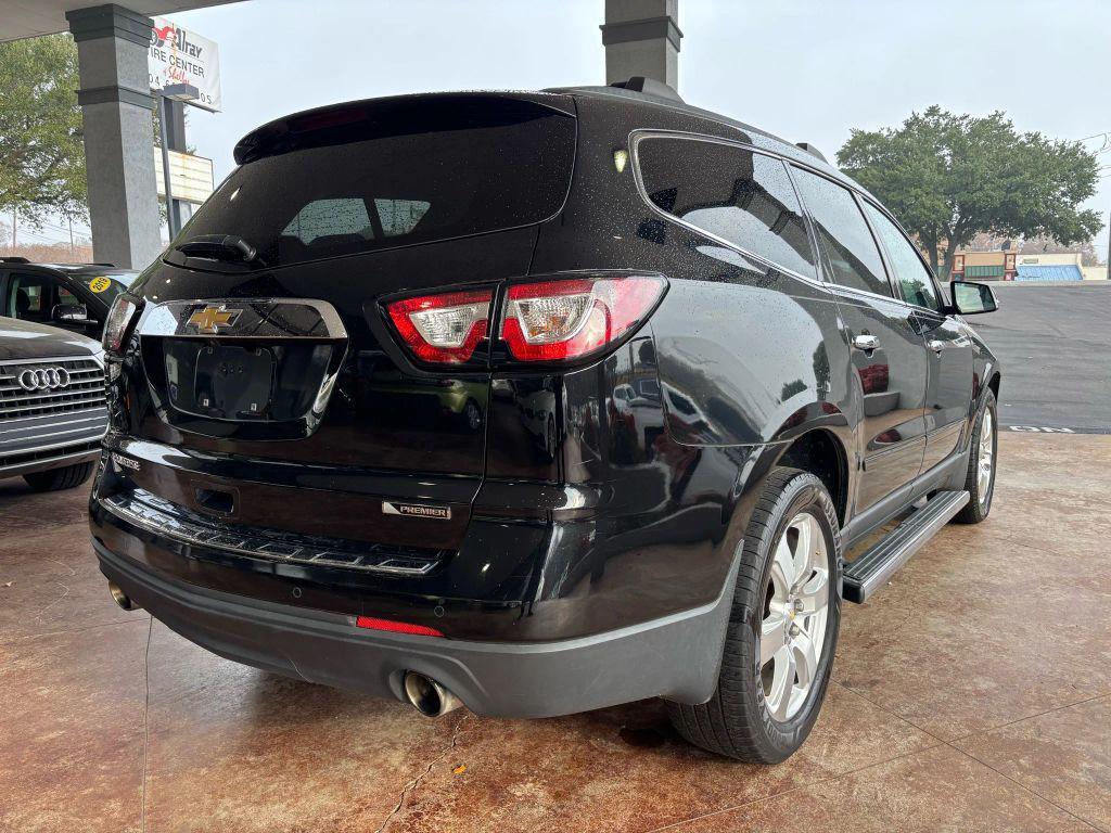 used 2017 Chevrolet Traverse car, priced at $9,895
