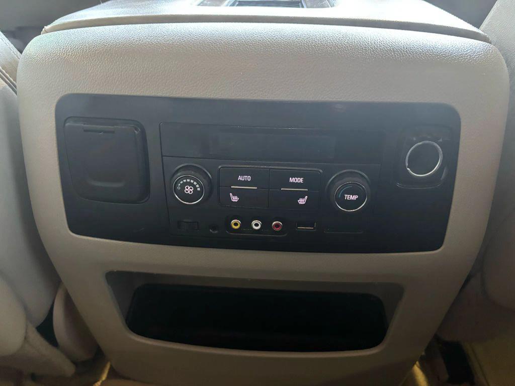 used 2016 GMC Yukon car, priced at $19,175