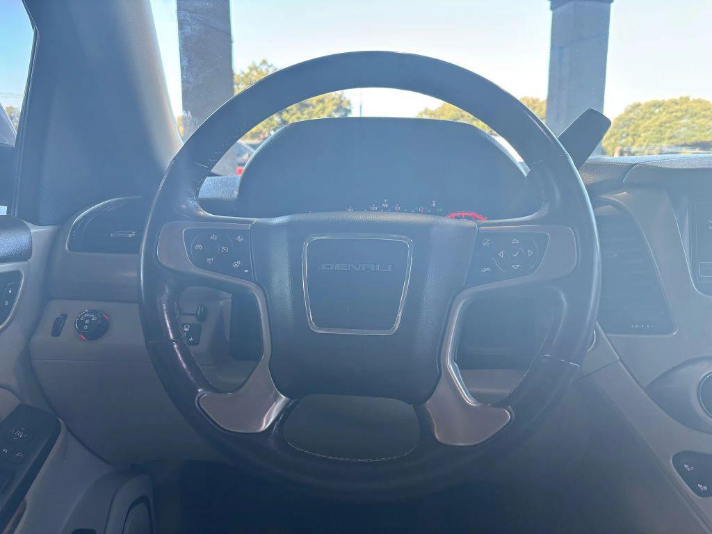 used 2016 GMC Yukon car, priced at $19,175