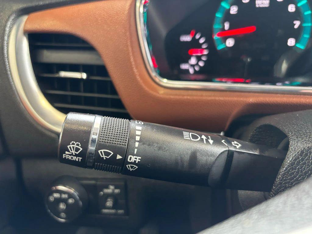 used 2015 Chevrolet Traverse car, priced at $6,895