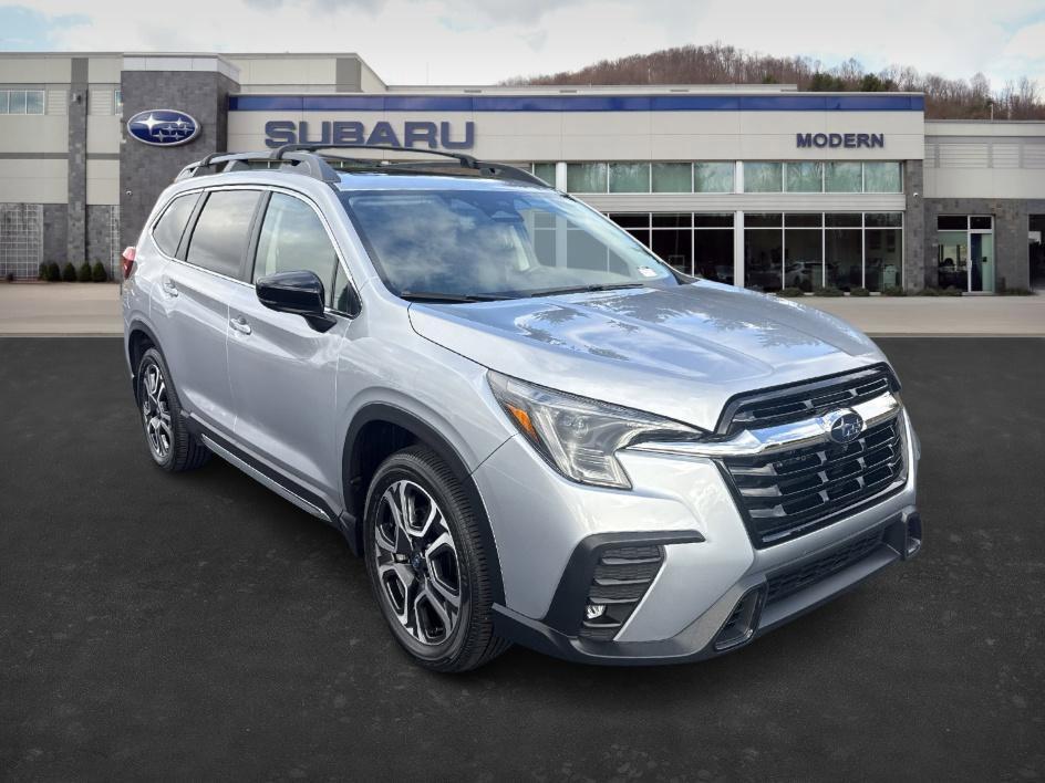 used 2025 Subaru Ascent car, priced at $41,998