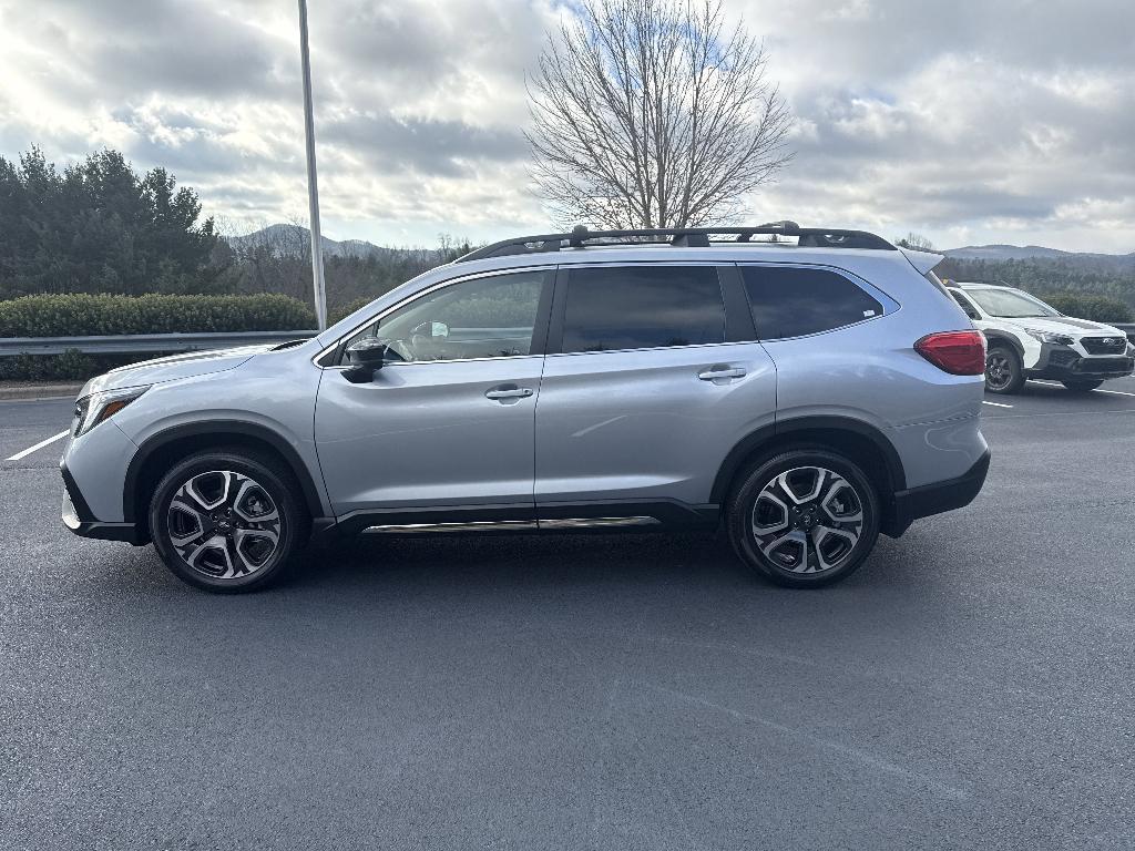 used 2025 Subaru Ascent car, priced at $41,998