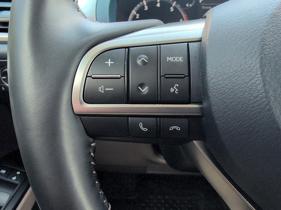 used 2023 Lexus GX 460 car, priced at $59,776