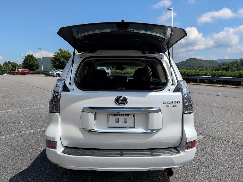 used 2023 Lexus GX 460 car, priced at $59,776