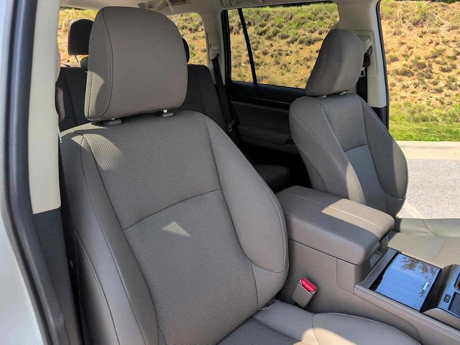 used 2023 Lexus GX 460 car, priced at $59,776