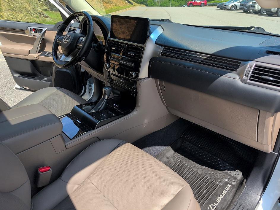used 2023 Lexus GX 460 car, priced at $59,776