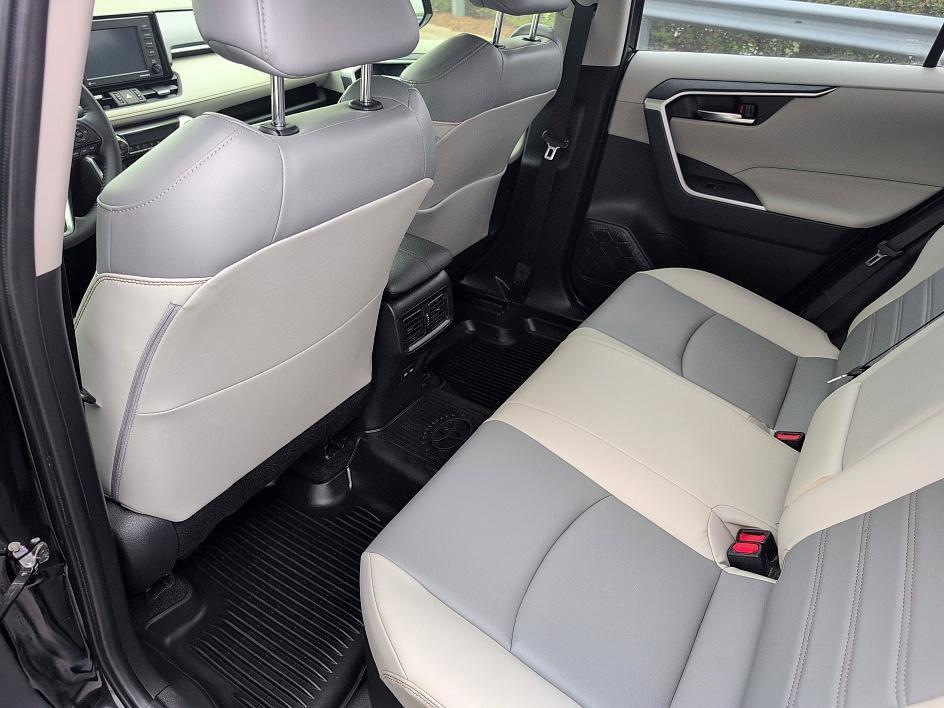 used 2022 Toyota RAV4 Hybrid car, priced at $30,175