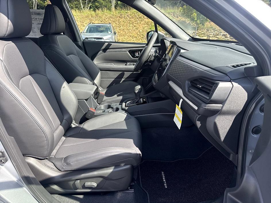 new 2025 Subaru Forester car, priced at $39,016