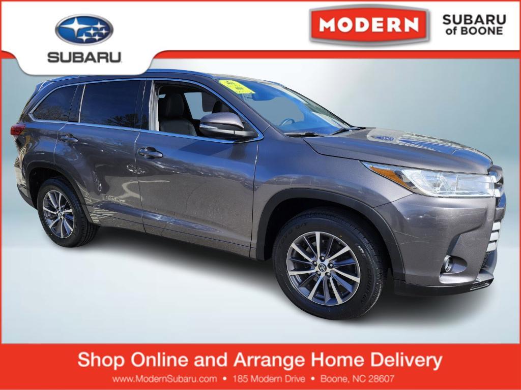 used 2018 Toyota Highlander car, priced at $21,698