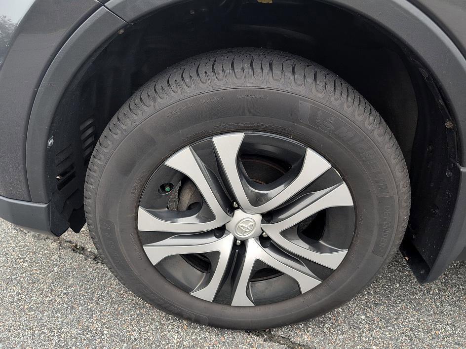 used 2018 Toyota RAV4 car, priced at $15,794