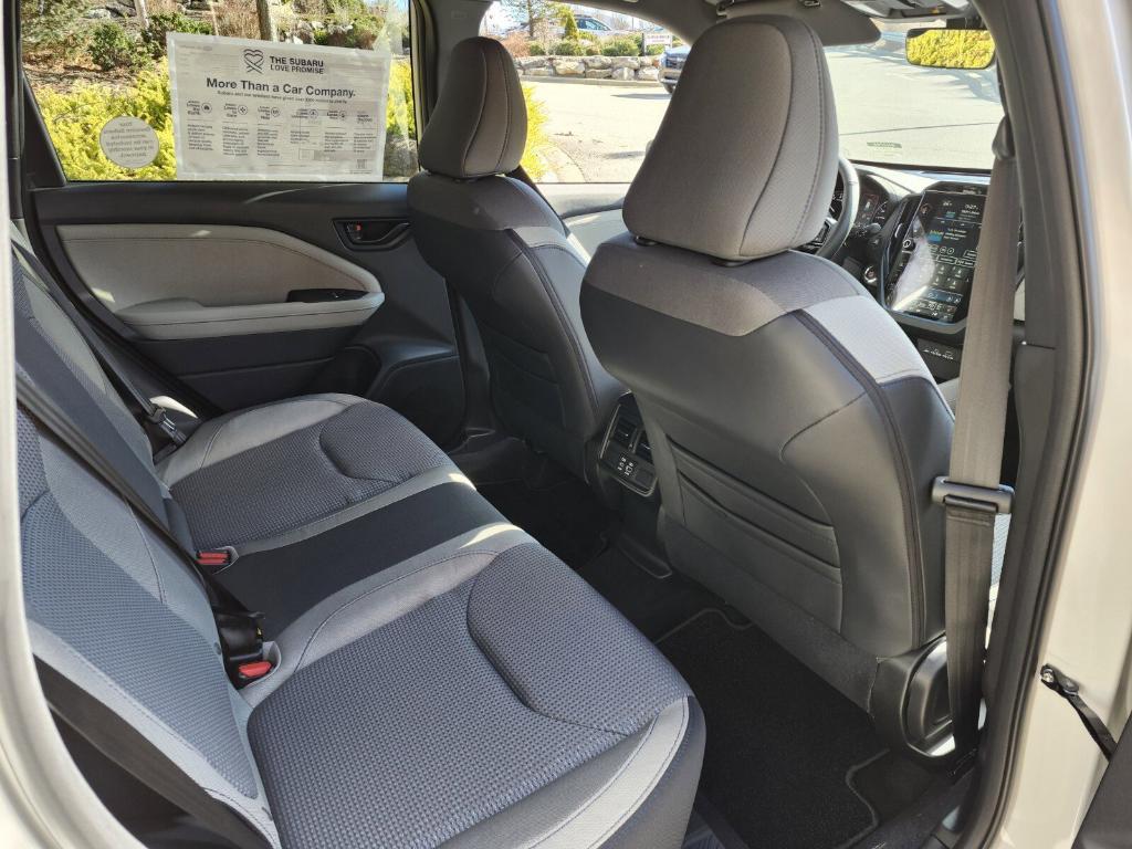 new 2025 Subaru Forester car, priced at $32,197