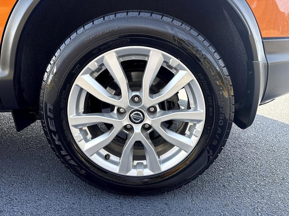 used 2020 Nissan Rogue Sport car, priced at $17,110